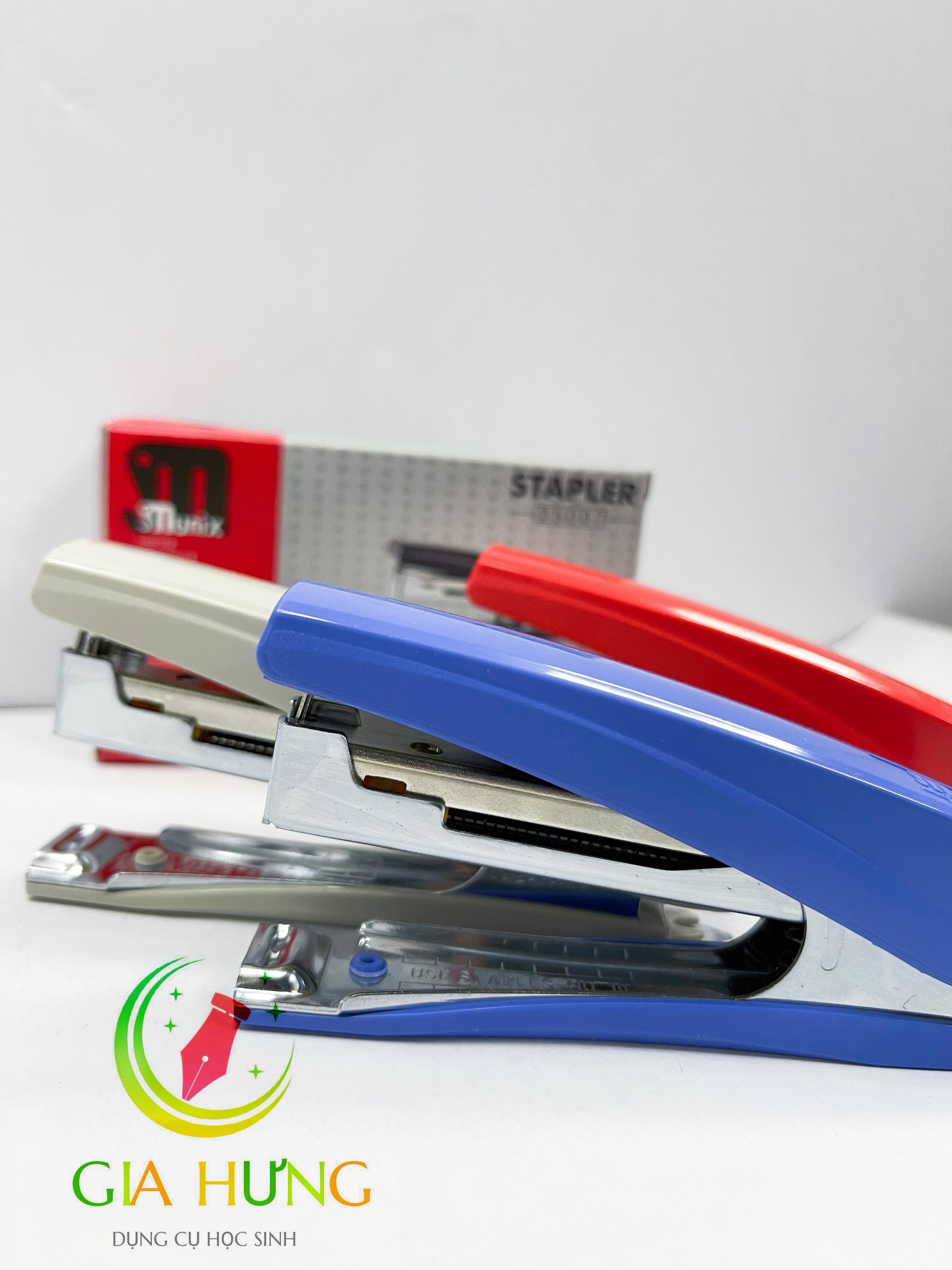 Bấm kim munix số 10 25007/bấm kim chất lượng tốt munix