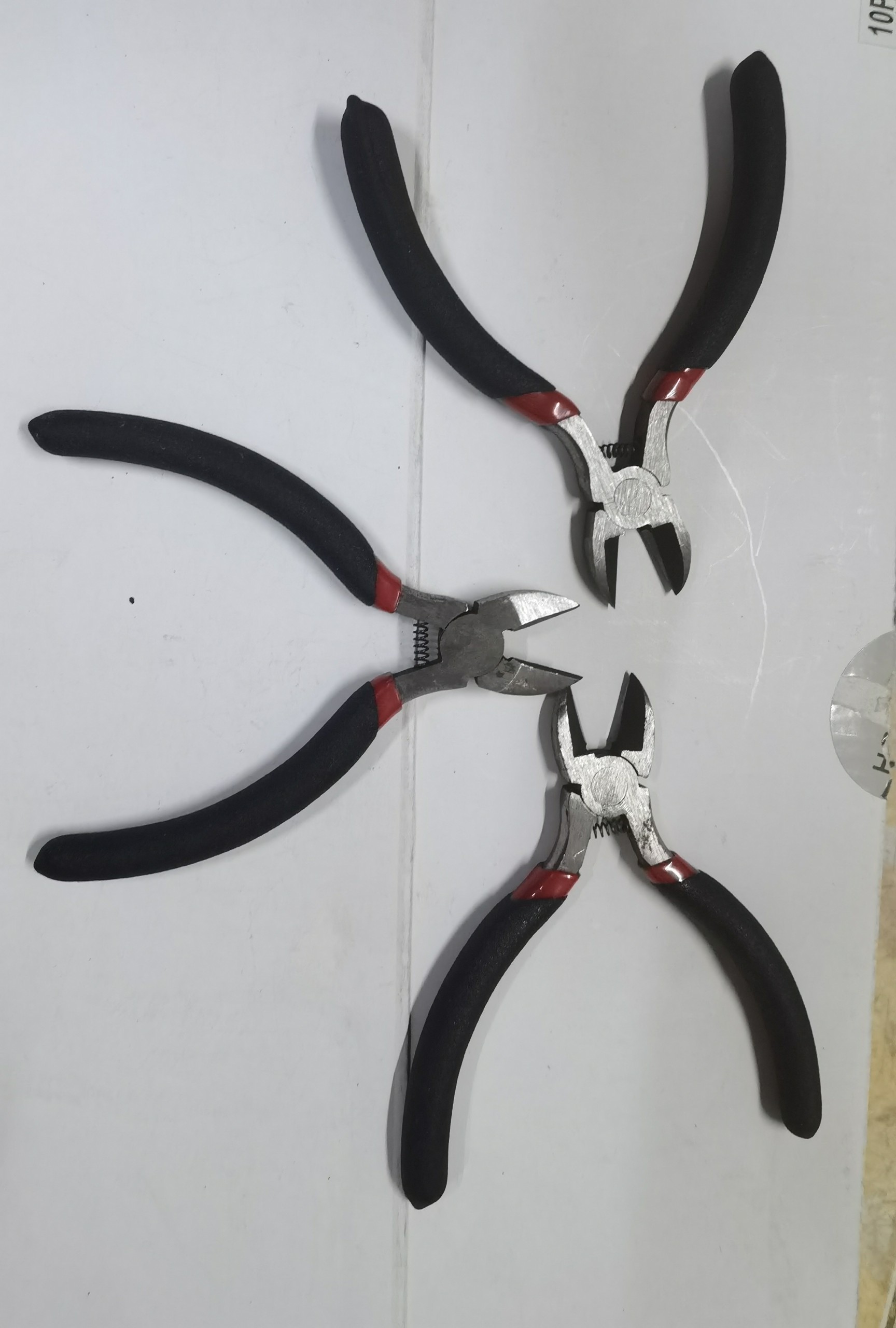 Kềm cắt 4.5 inch