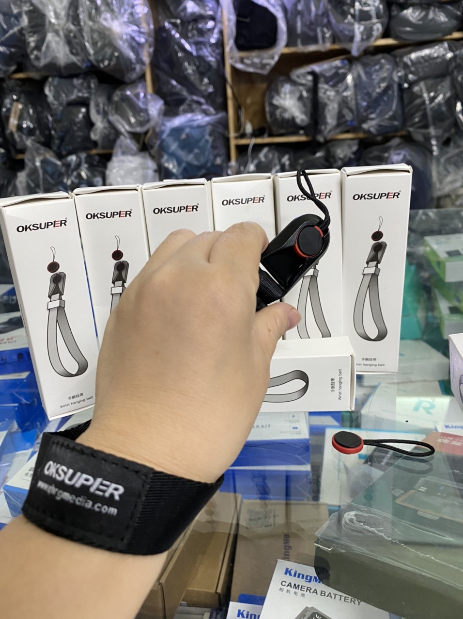 Dây đeo tay máy ảnh OKE SUPER
