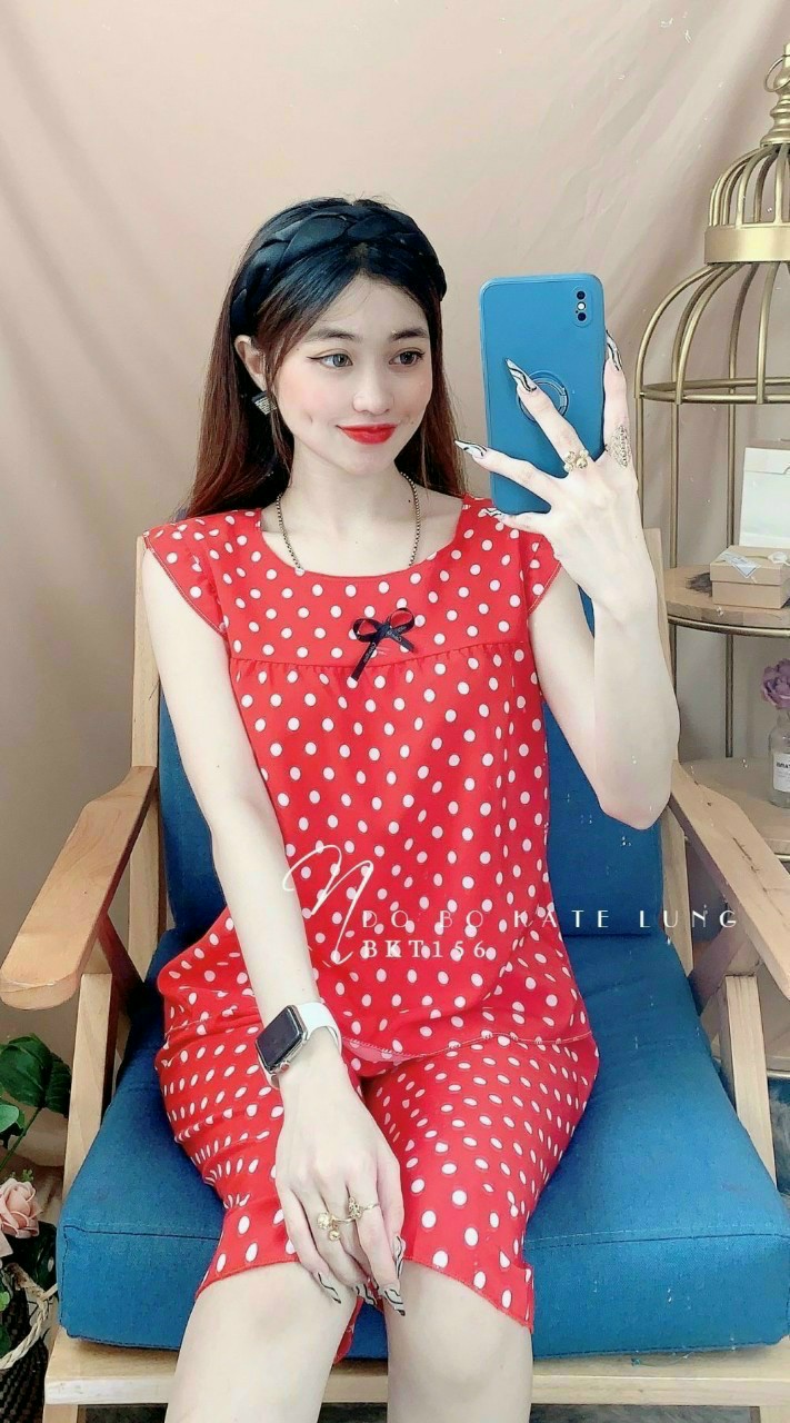 Đồ bộ mặc nhà kate lụa chấm bi