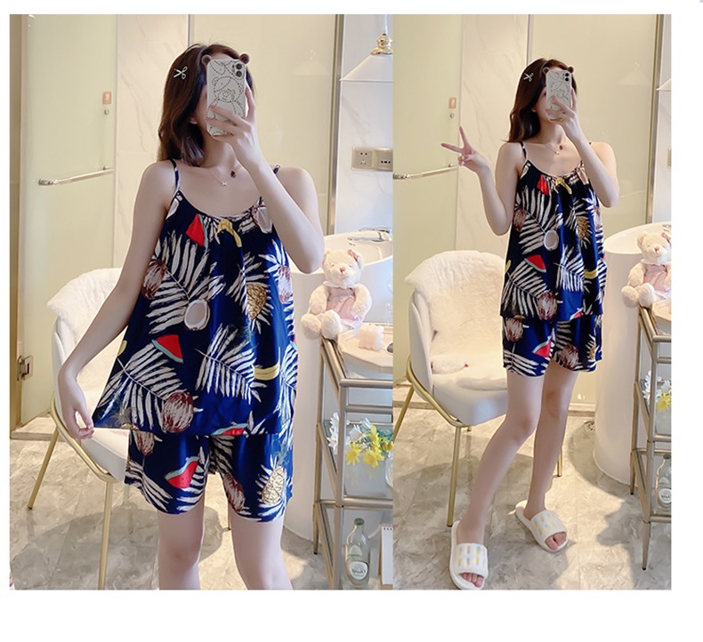 2 bộ quần áo cho mẹ