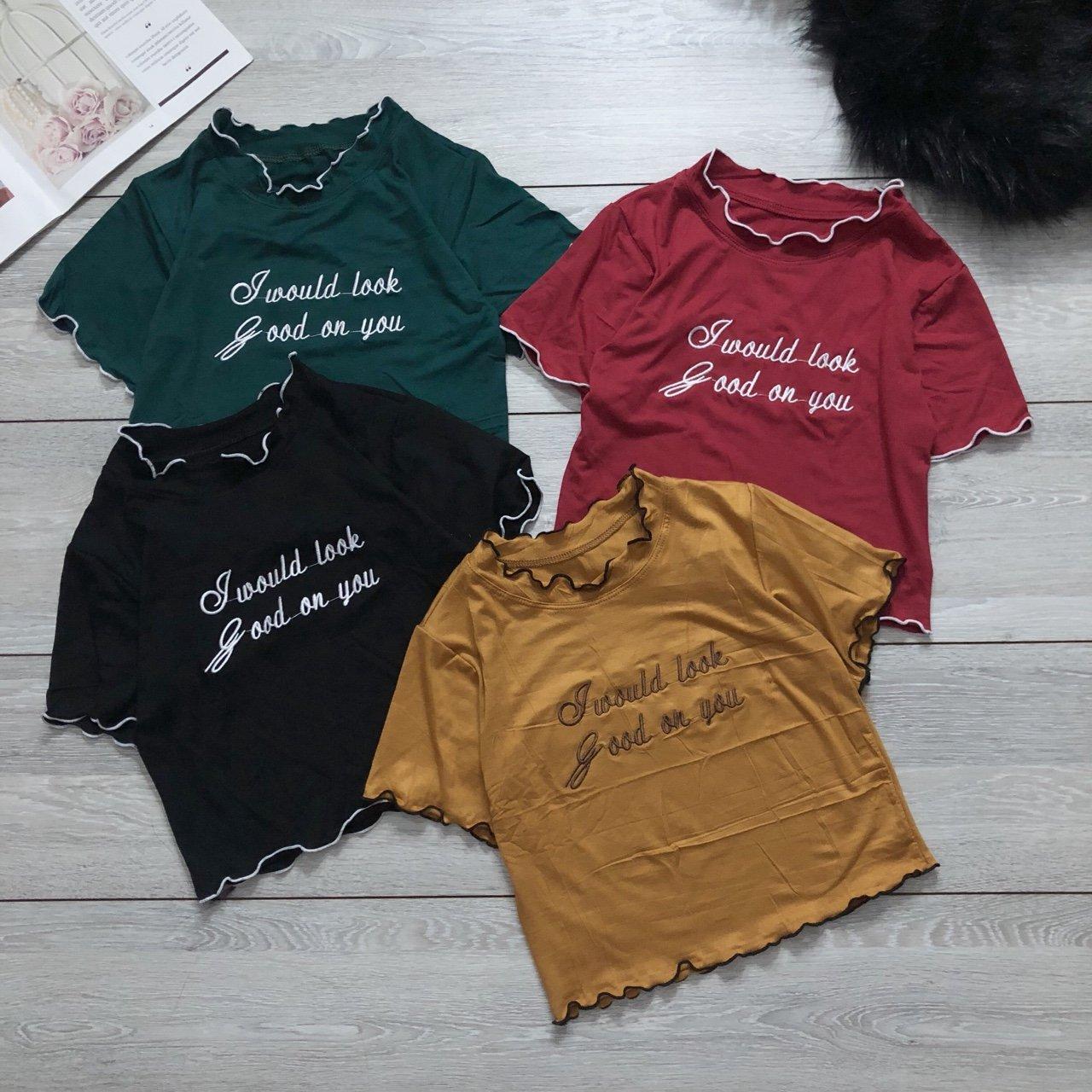 Áo croptop viền biên cực hot