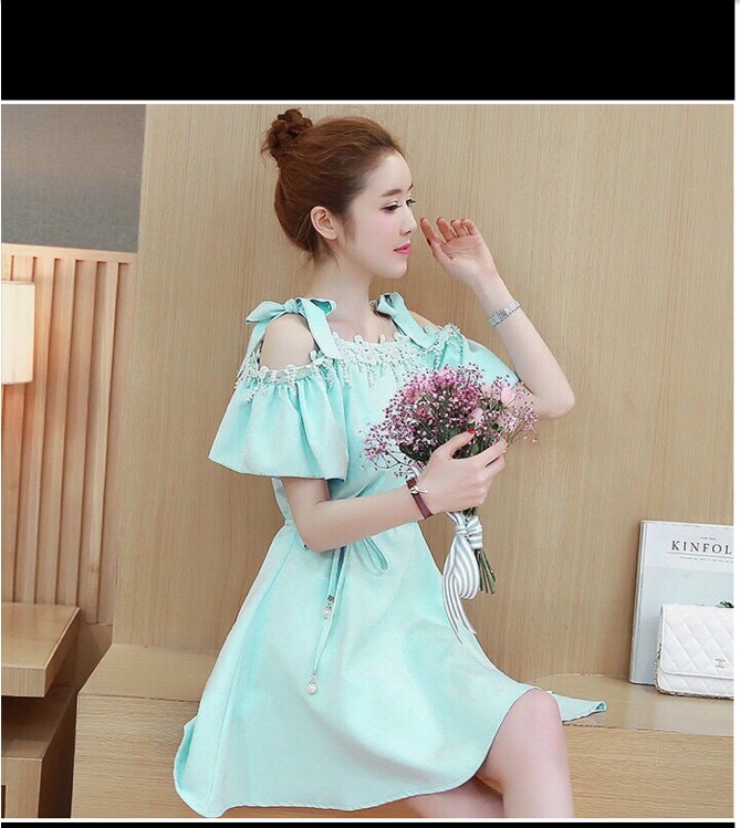 ĐẦM SUÔNG TRỄ VAI REN