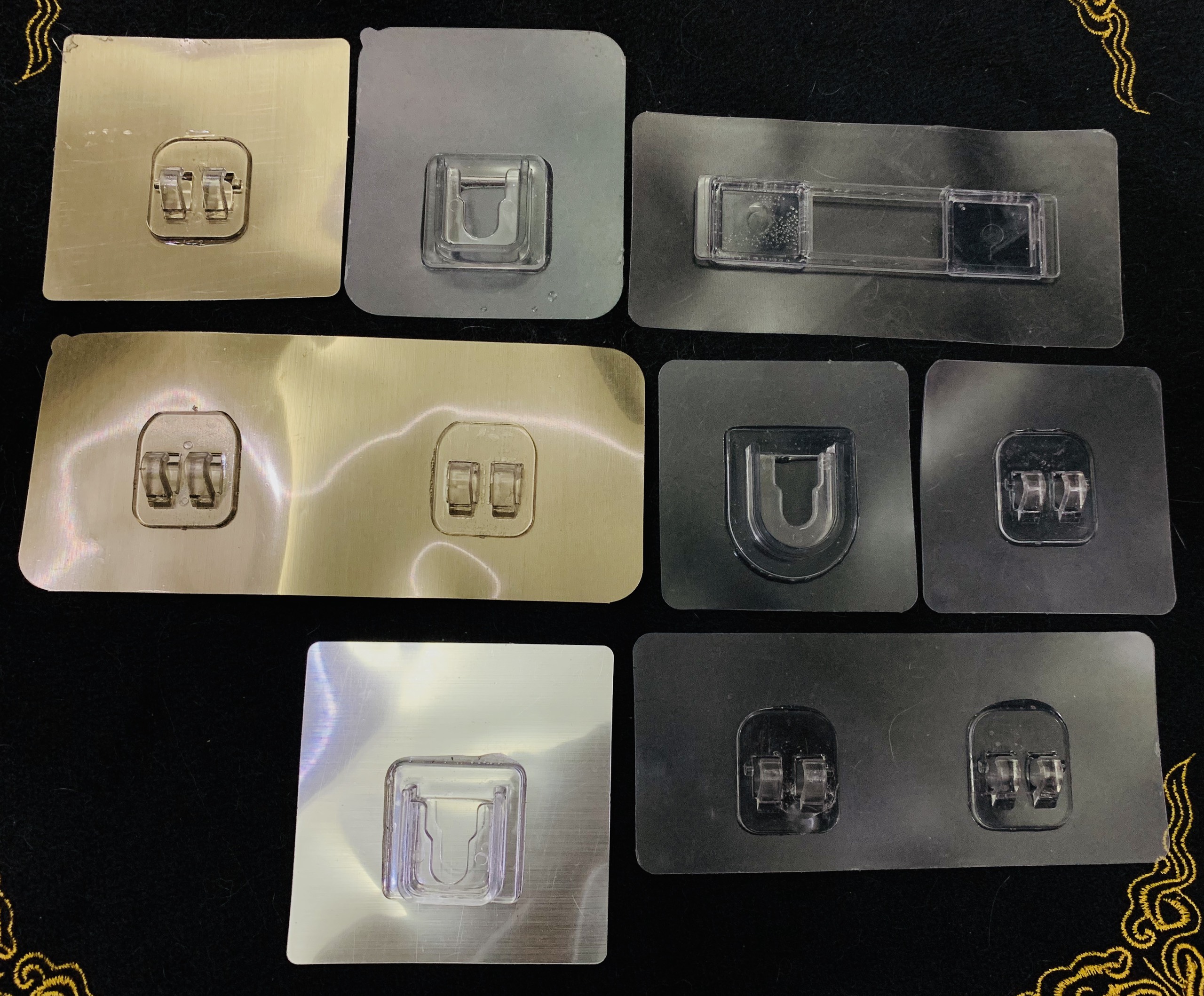 Bộ 2 Miếng dán dạng U VUÔNG (Màu BẠC) 8x8cm