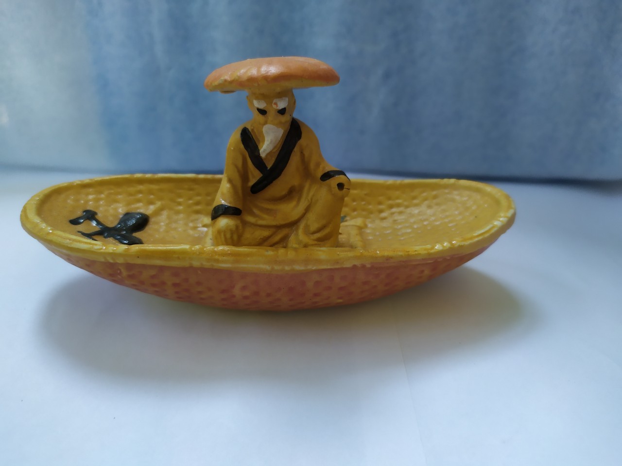 Thuyền Trang Trí Hòn Non Bộ