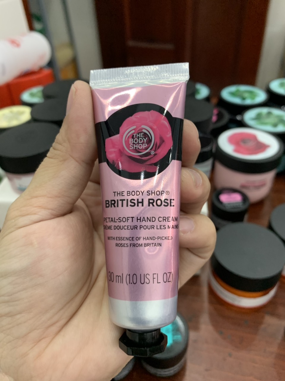 [HCM]Kem Dưỡng Da Tay The Body Shop Hand Cream 30ML