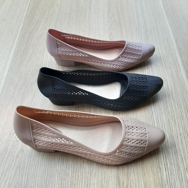 [HCM]GIÀY NHỰA NỮ ĐI MƯA CAO 3CM