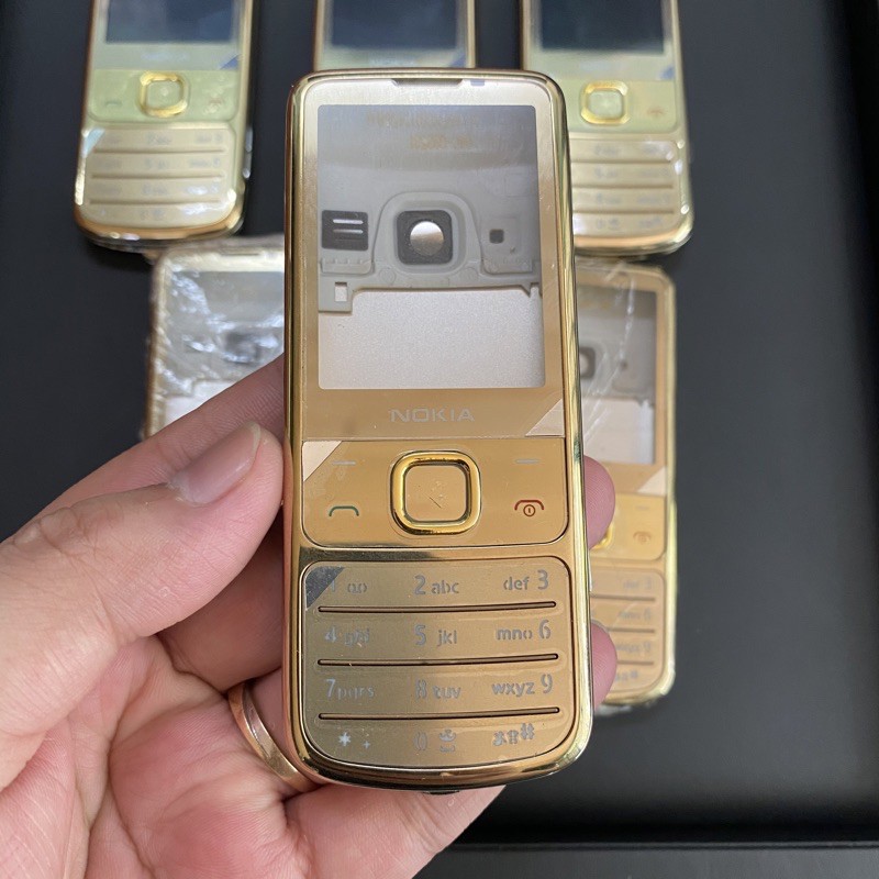 Bộ Vỏ + Bàn phím cho nokia 6700 zin máy ( Vàng Gold )