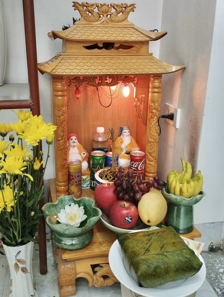 Chén thờ màu vàng ngà ( chén lẻ )