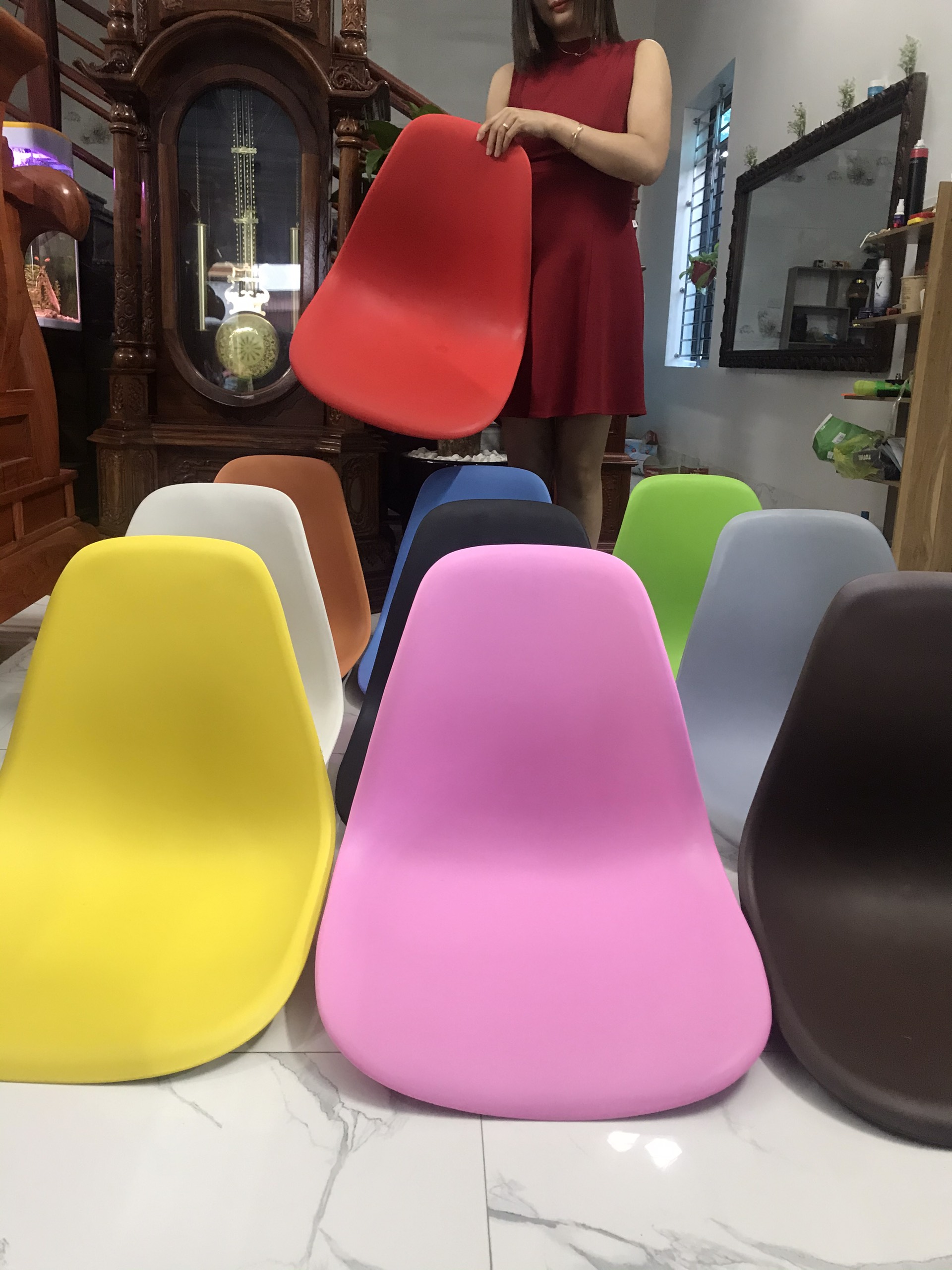 MẶT GHẾ NHỰA EAMES MẶT GHẾ CAFE ĐỦ MÀU