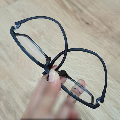 [HCM]Kính Giả Cận Chữ Nhật  Gọng Đen
