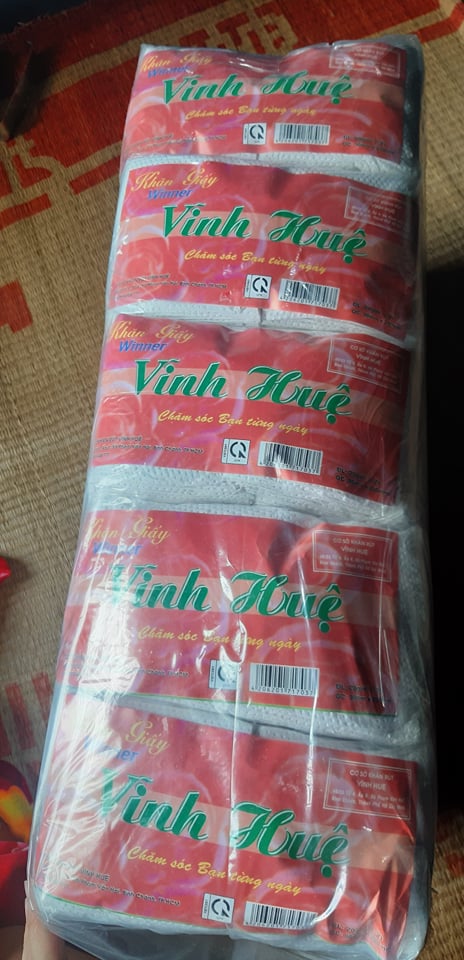 1 cây Khăn giấy rút đa năng Vĩnh Huệ  (gồm 10 bịch)