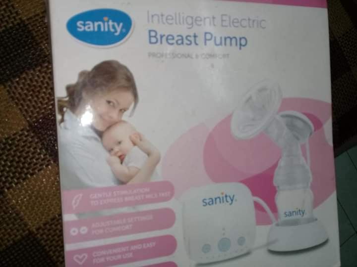 máy vắt sữa sanity