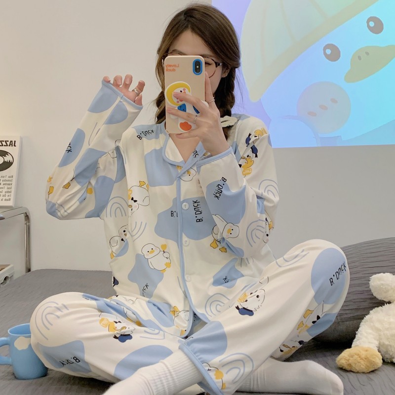 Bộ đồ bầu và sau sinh cho con bú.