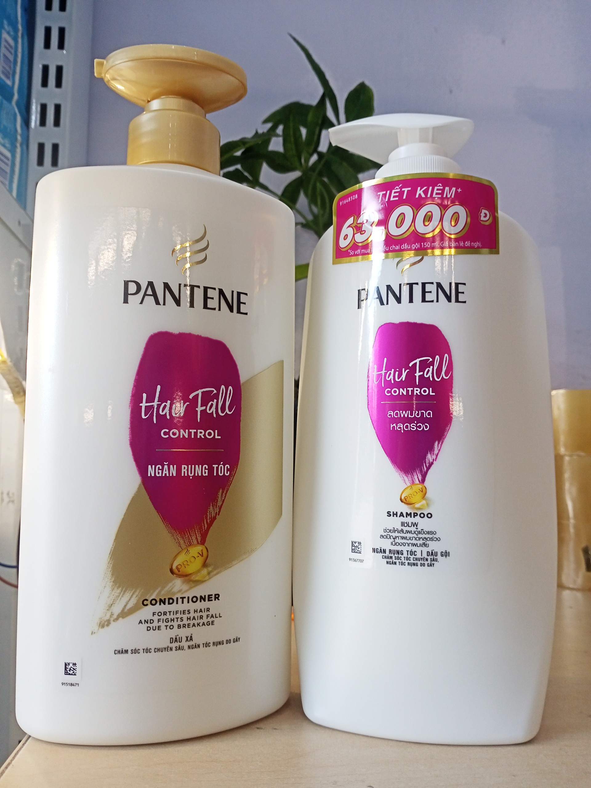 Combo dầu gội Pantene ngăn rụng tóc 900g+ dầu xả Pantene 650g