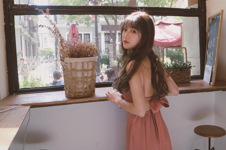 Đầm dây cột nơ hàng Quảng Châu