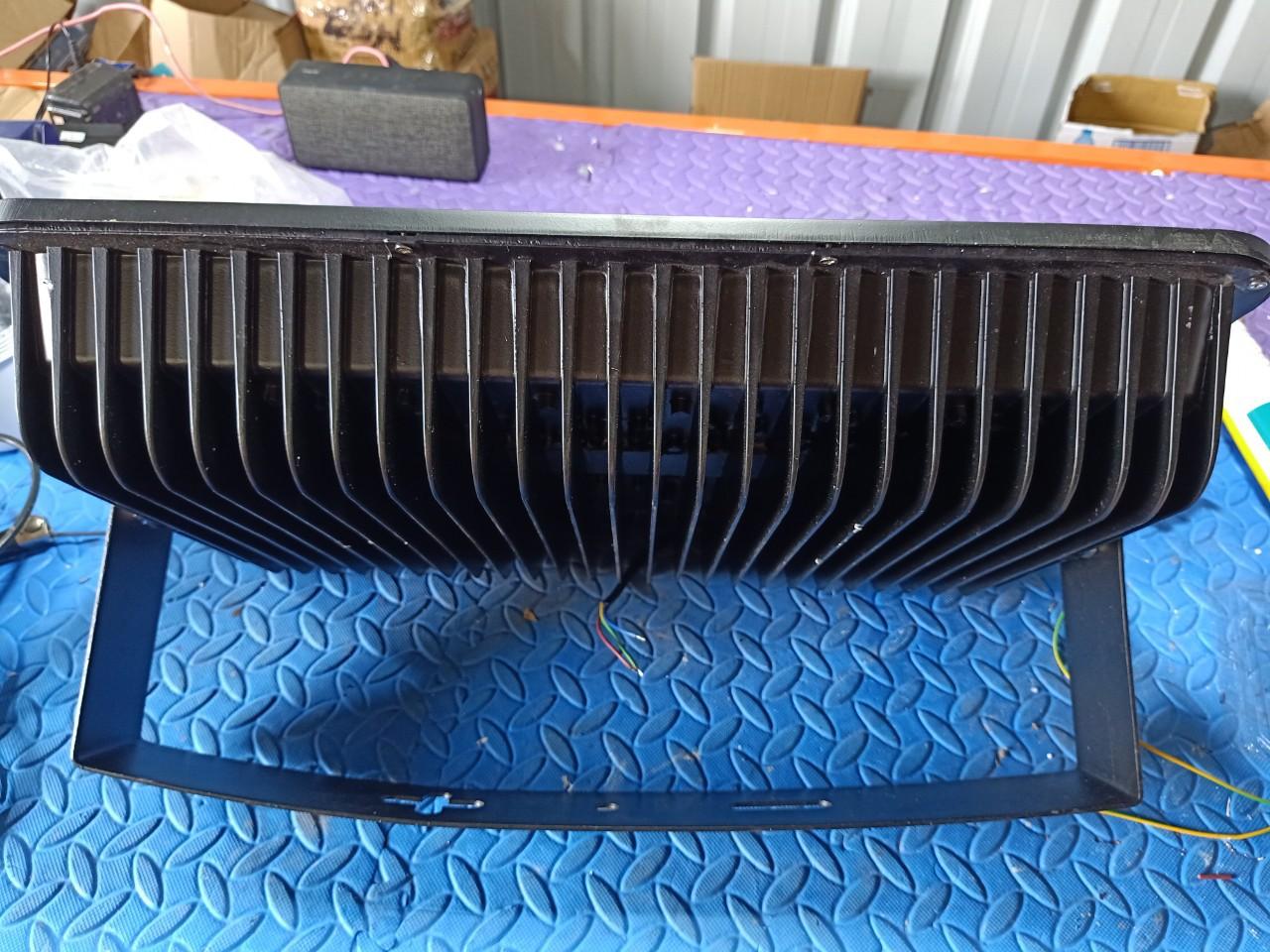 Đèn pha cốc 500W LEDCOM chiếu ngoài trời siêu sáng