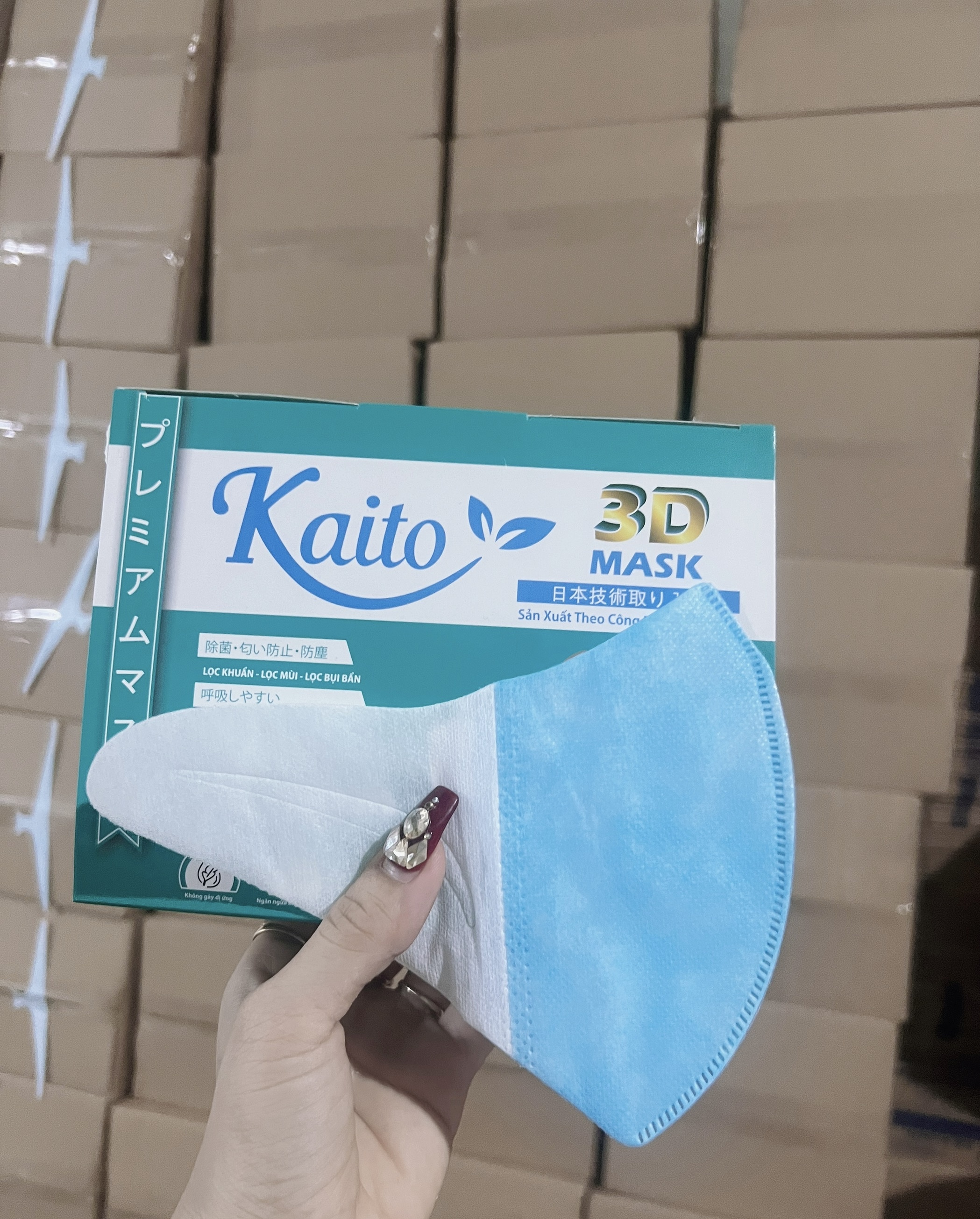 Khẩu trang 3D kaito Mask hộp 50 cái kháng khuẩn, có logo tem niêm phong, đạt tiêu chuẩn ISO và kiểm định Bộ Y Tế
