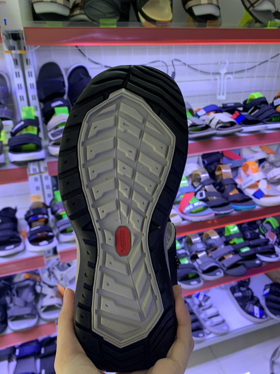 Giày Sandal TREKKING Nam chuyên dụng cho đi phượt leo núi NV7609