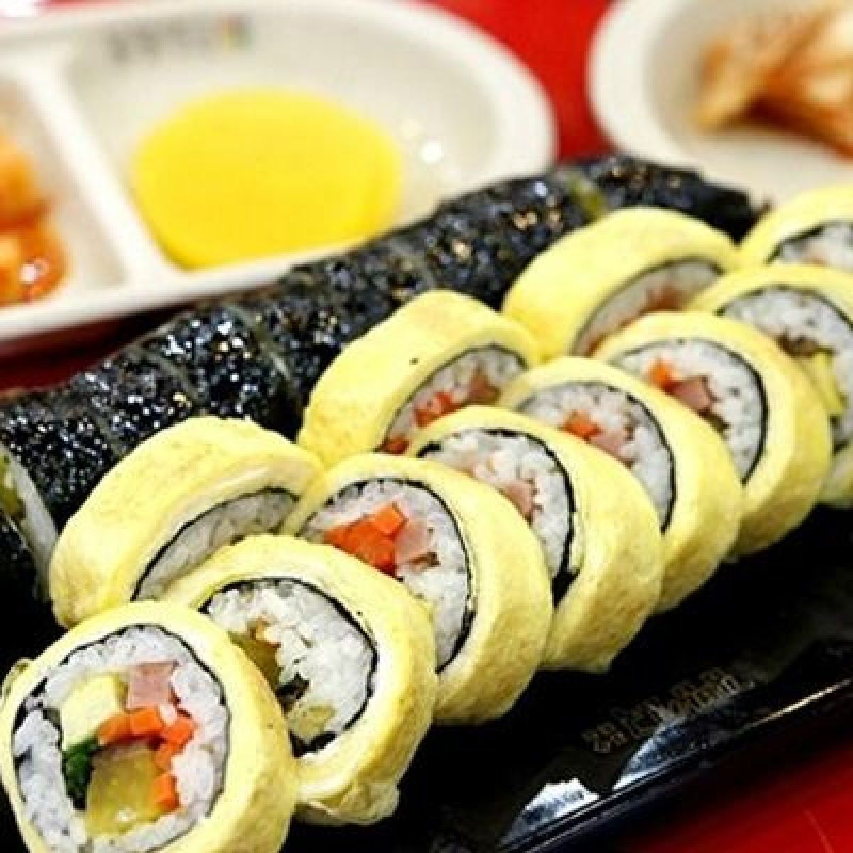 Mành Tre Cuộn Sushi Xanh
