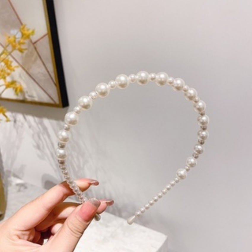 CÀI TÓC CÓ ĐÍNH HẠT TRẮNG <3