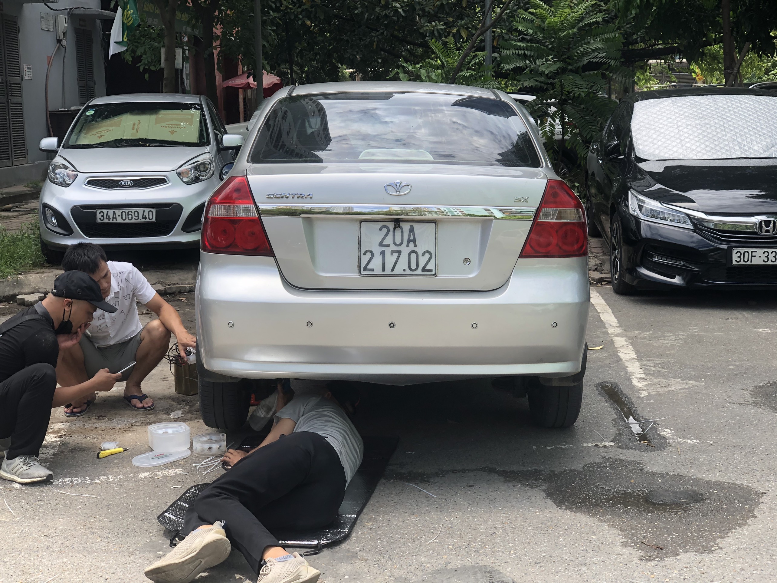 [Mitsubishi Gentra] Đệm cao su giảm chấn ô tô (Bộ 4 cái)