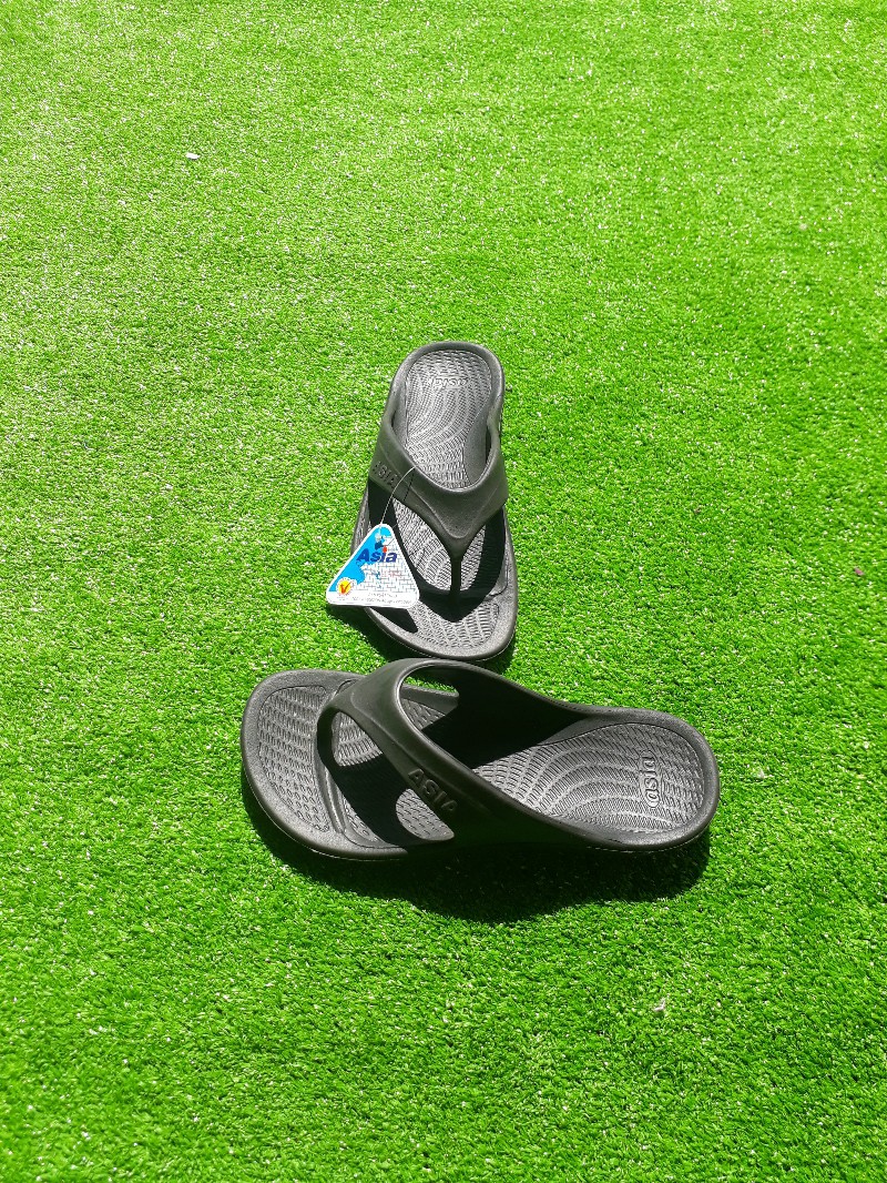 Sia Men's Clip-On Slippers Super Light and Super Durable