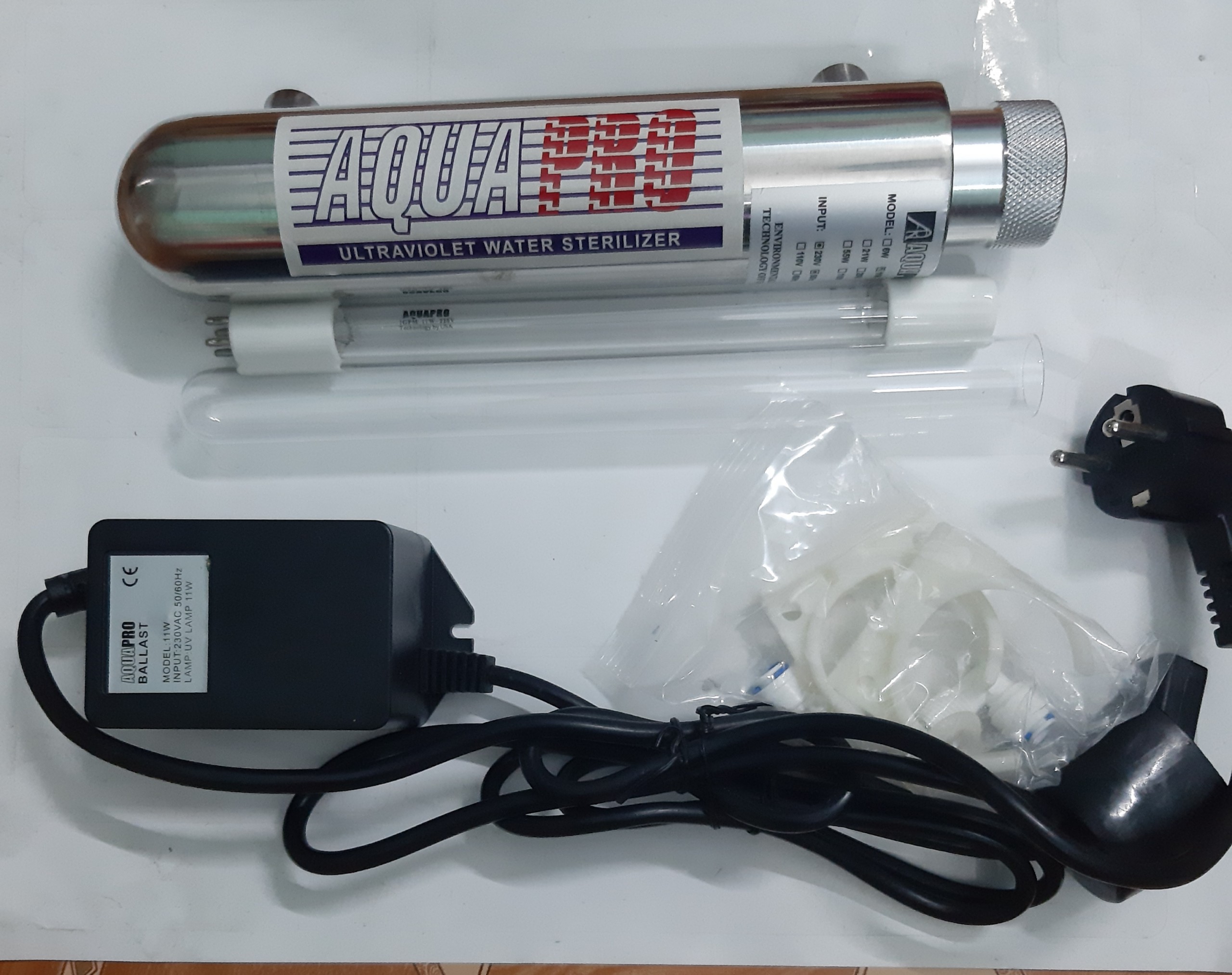 [HCM]ĐÈN UV AQUAPRO 11W DÙNG CHO MÁY LỌC NƯỚC