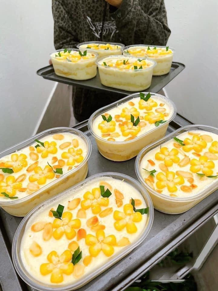 50c Hộp oval đựng tiramisu - Hộp đựng bánh lạnh 150G - Hộp nhựa trong đựng bánh mousse