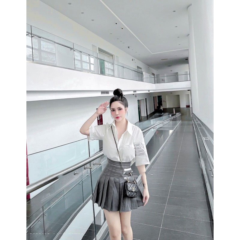 Áo Sơ Mi Nam Nữ Thom 4 vạch Tay