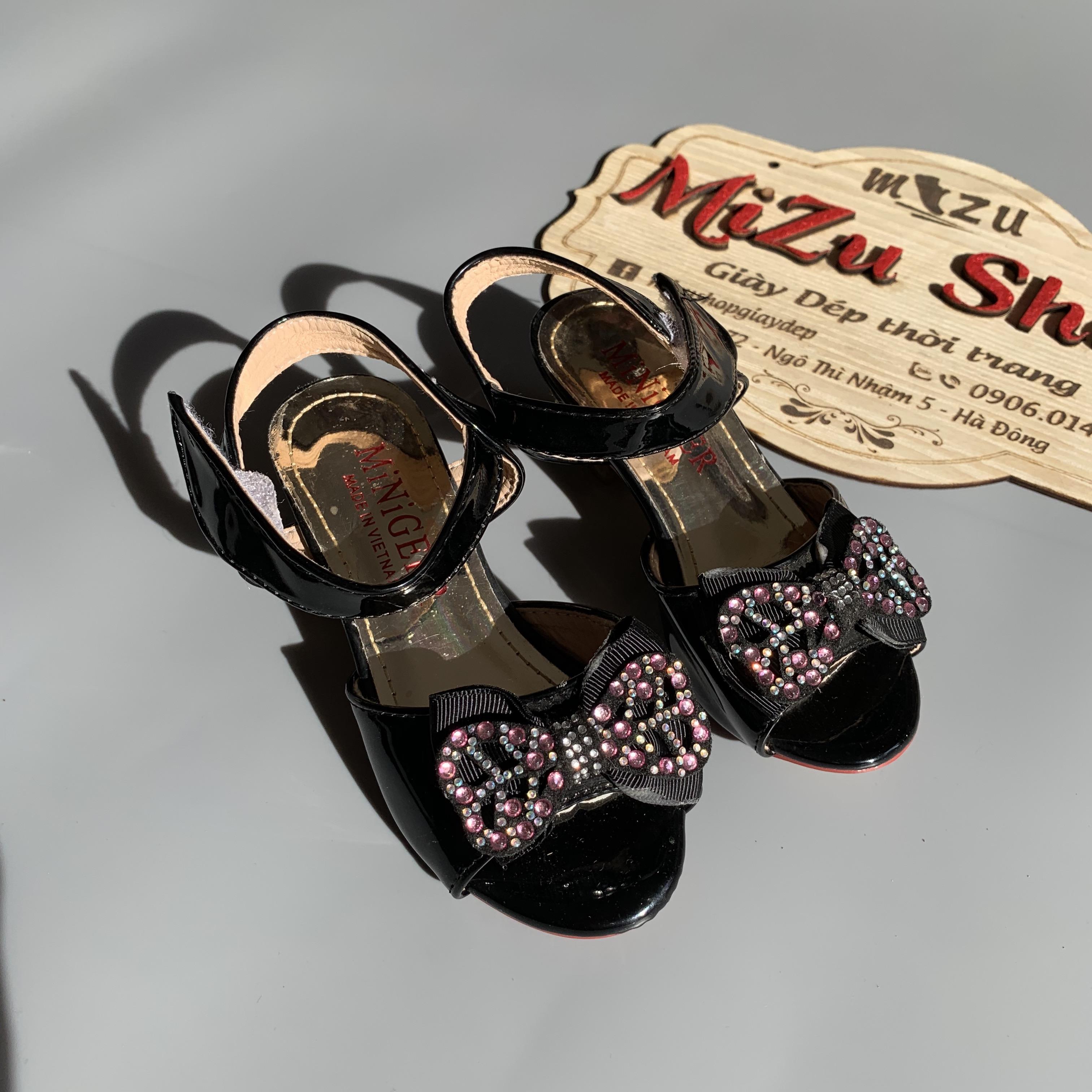 (Ảnh thật) Size 25 ~ 27, Sandal bé gái cao 3cm mã 1302