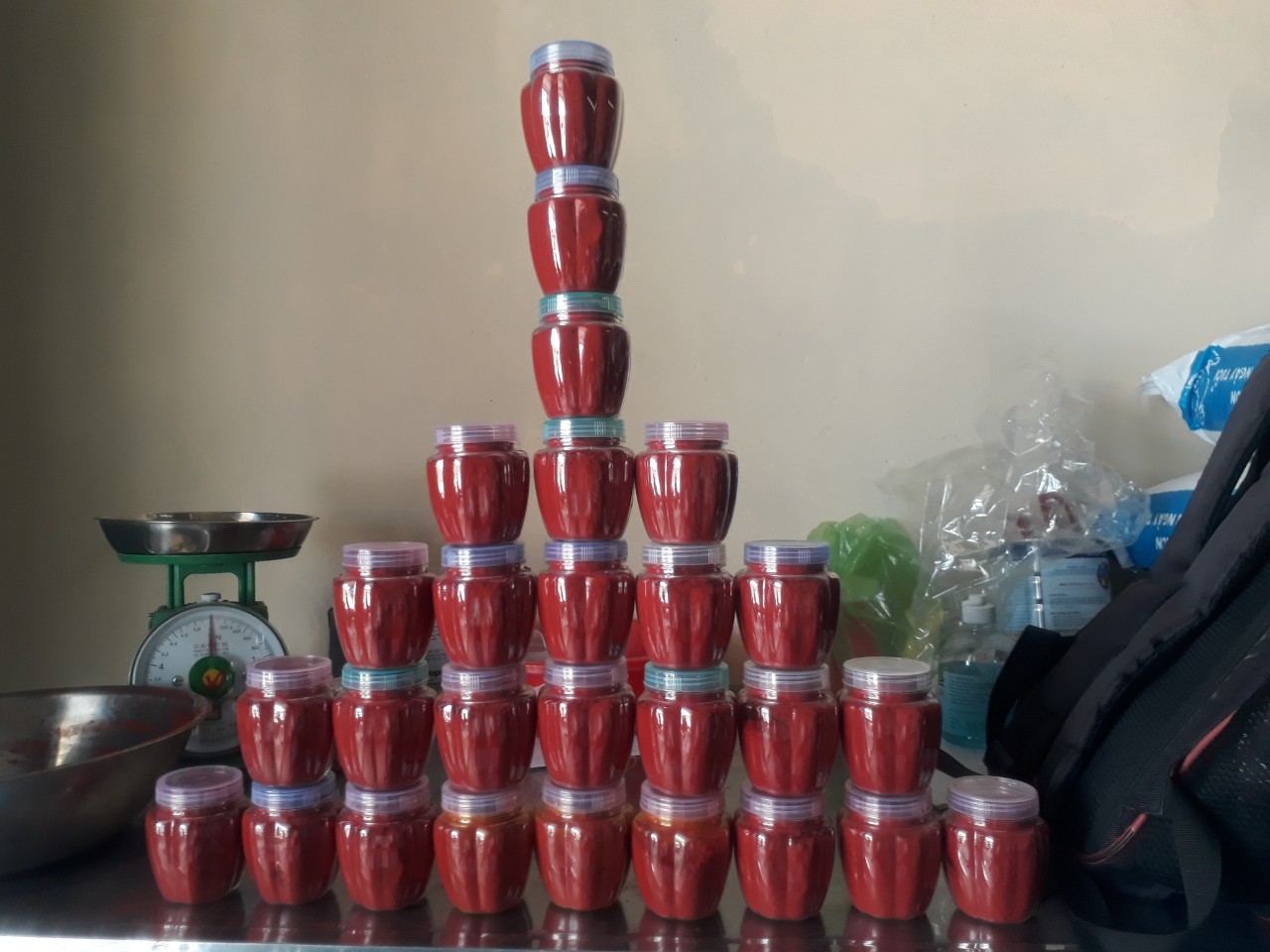 Bột nghệ đỏ (NGHỆ XÀ CỪ) loại xịn dành cho gà đá. (hủ 100g). Loại 1