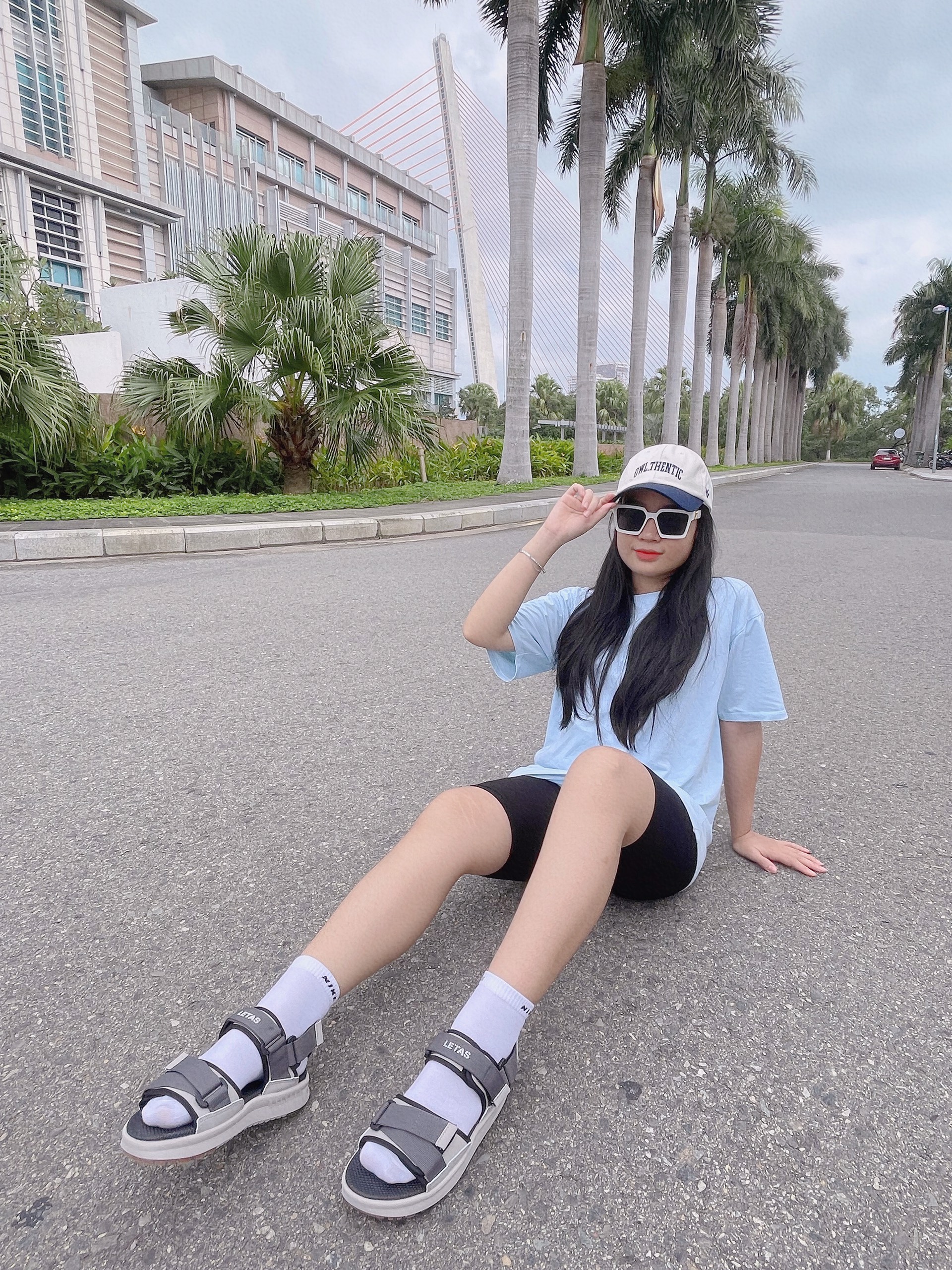 Sandal Nữ, Nam Cá Tính Letas D712 Tro Ghi
