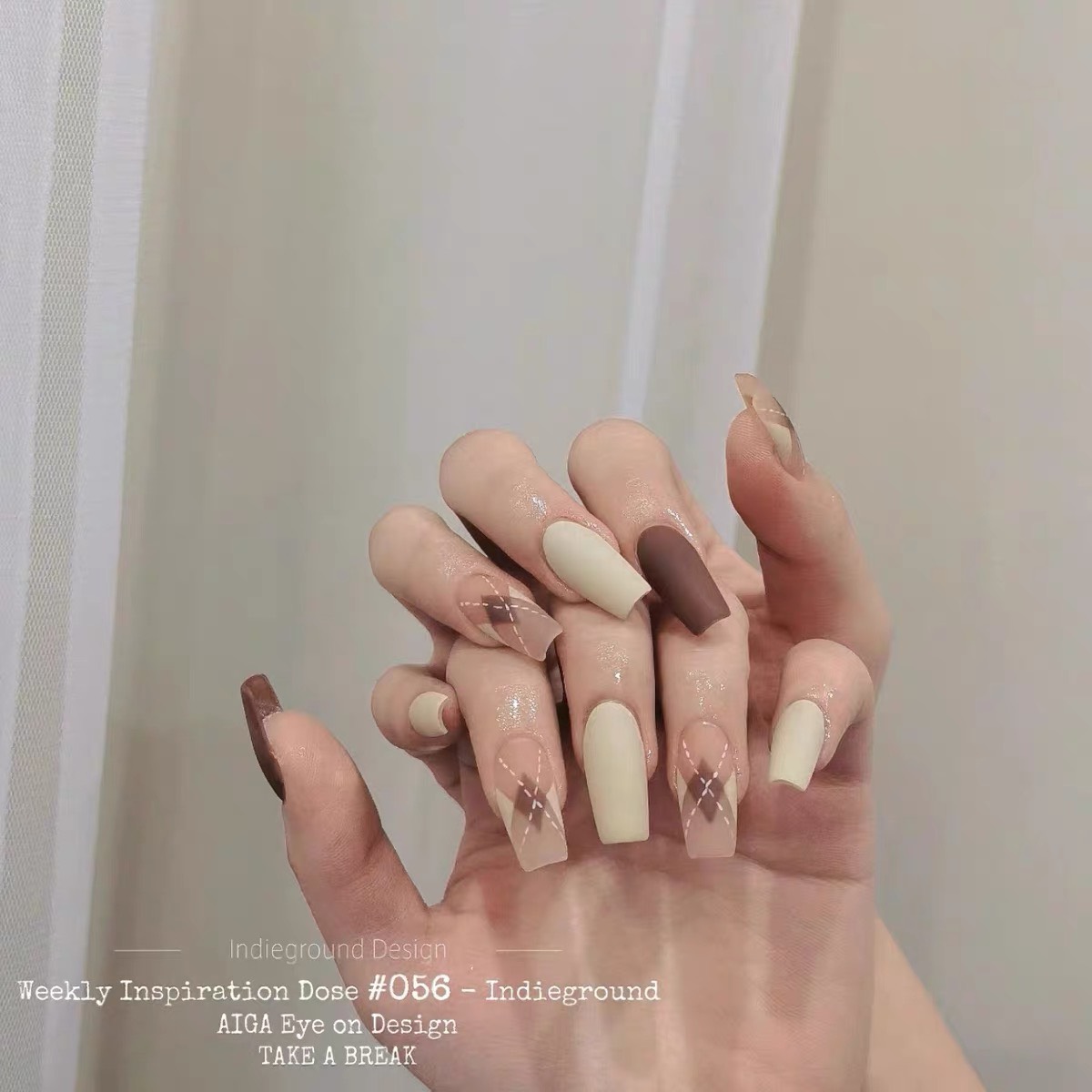 Sticker Dán Móng Hình Kẻ Sọc