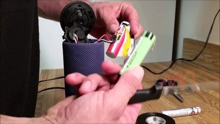 Thay pin loa bluetooth UE BOOM 2