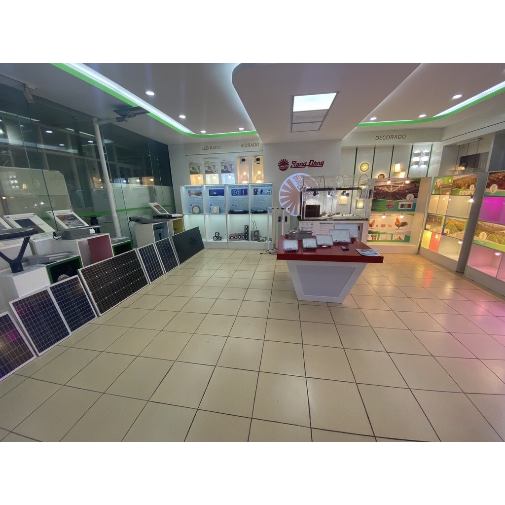 Đèn chiếu pha năng lượng mặt trời Rạng Đông 200W LED siêu sáng