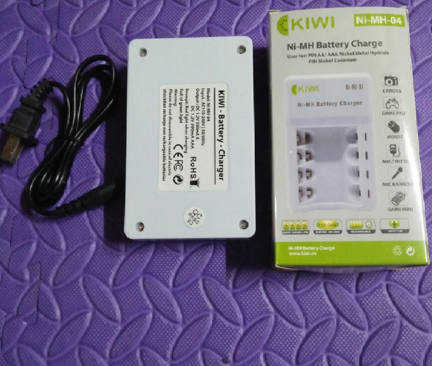 COMBO Dock Sạc và Vỉ 4 Pin Sạc KIWI 2800 mAh