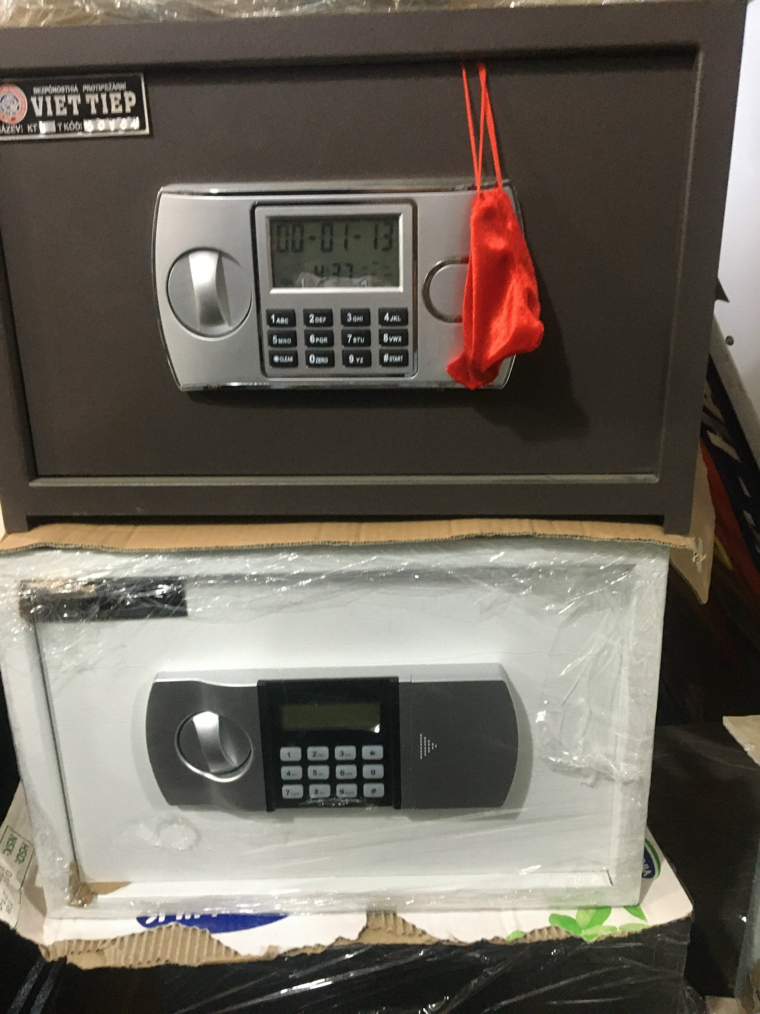 Két Sắt Việt Tiệp KS01ĐT