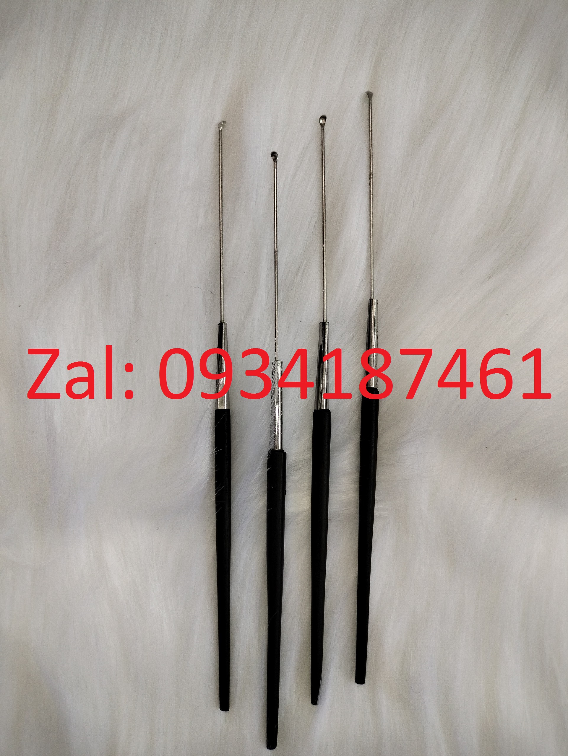 1 Cây móc trong bộ ráy tai