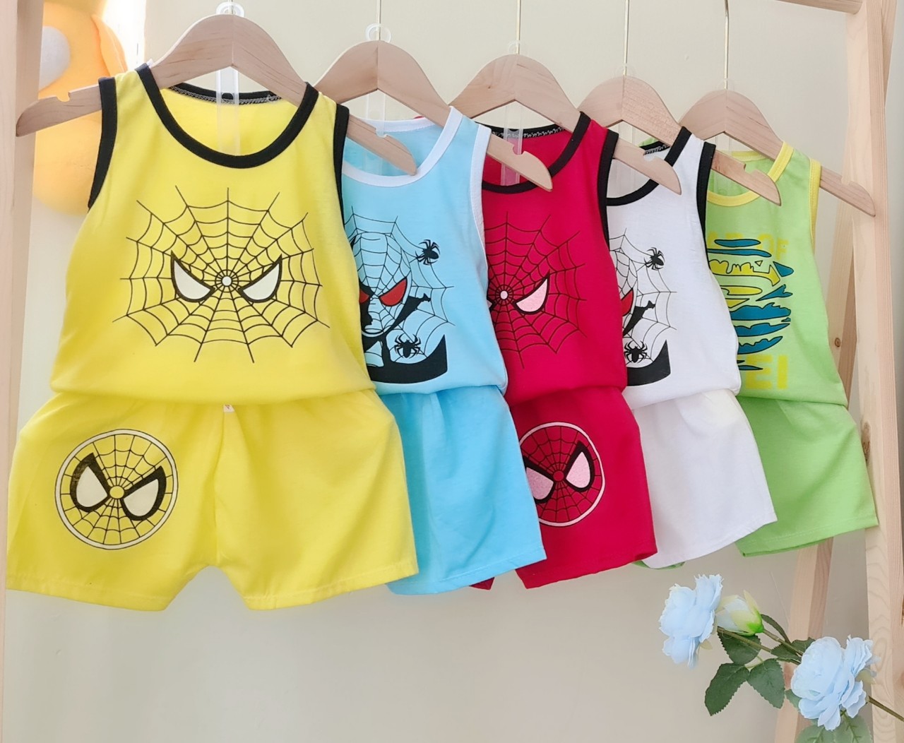 Set 5 bộ sát nách Spiderman cho bé từ 3-14kg