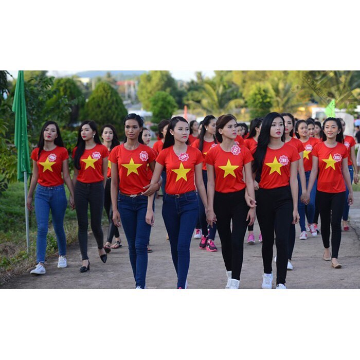 ÁO CỜ ĐỎ SAO VÀNG SIÊU BỀN