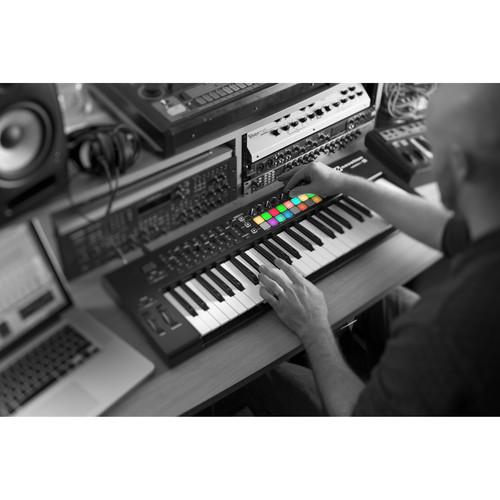 Novation Launchkey MK2 49-Key Controller (0403)