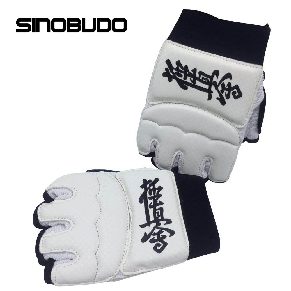 Kyokushin Kai Karate Găng tay chiến đấu bảo vệ tay Taekwondo Karate kyokushin Găng tay đấm bốc chuyên nghiệp thiết bị Karate