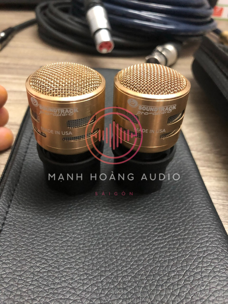 Củ Micro Pro700 Với Thiết kế COL NEO - Mạnh Hoàng Audio