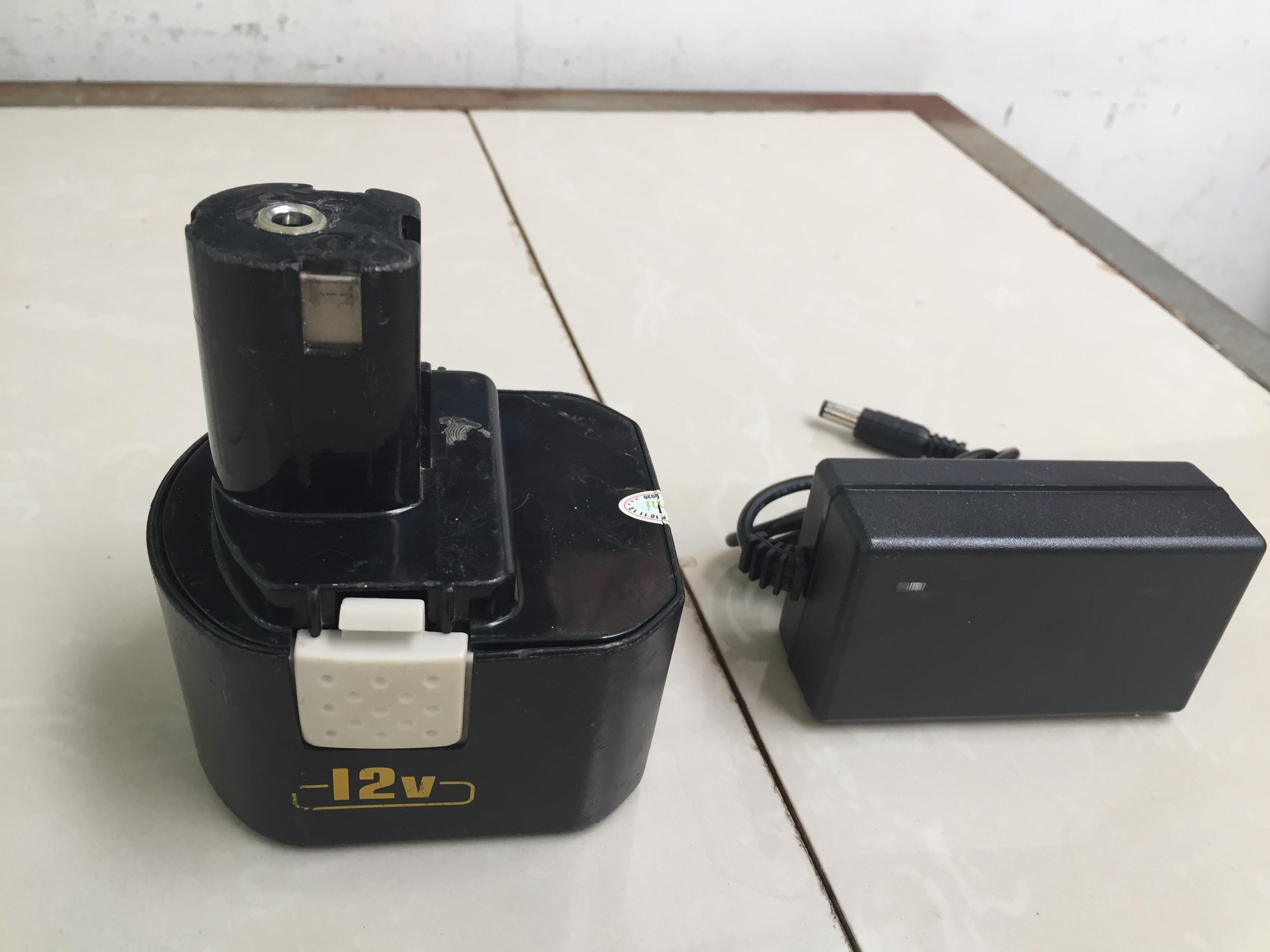 Pin Ryobi 12V 5A Được Làm Từ Pin Lishen Mới