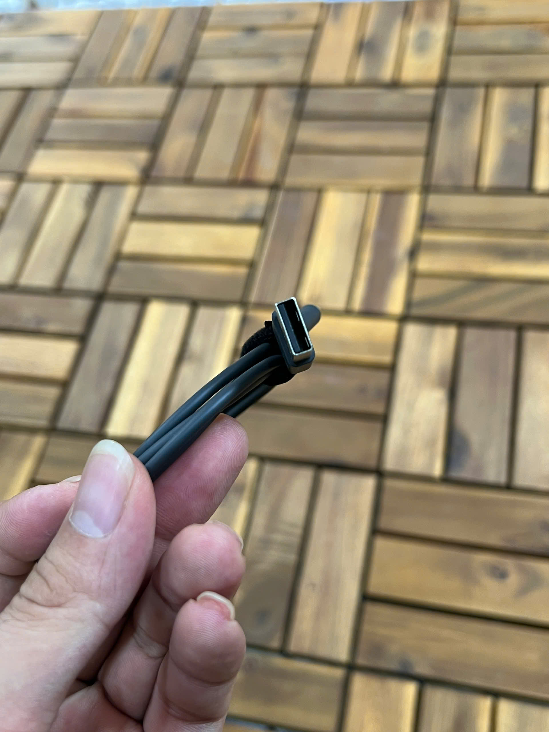 Dây cáp sạc loa Bluetooth J.B.L Pulse 4 loại xịn
