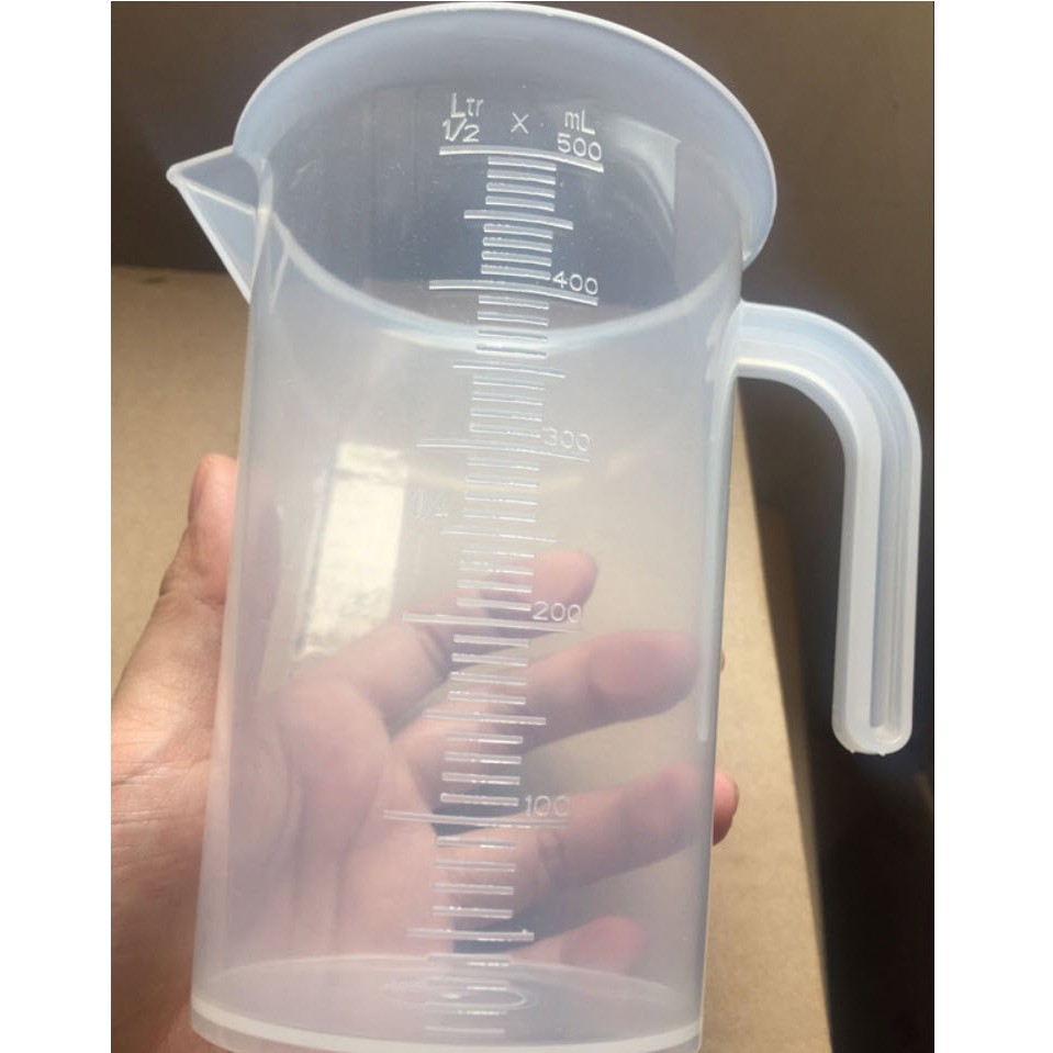[HCM]Ca nhựa chia vạch 500ml