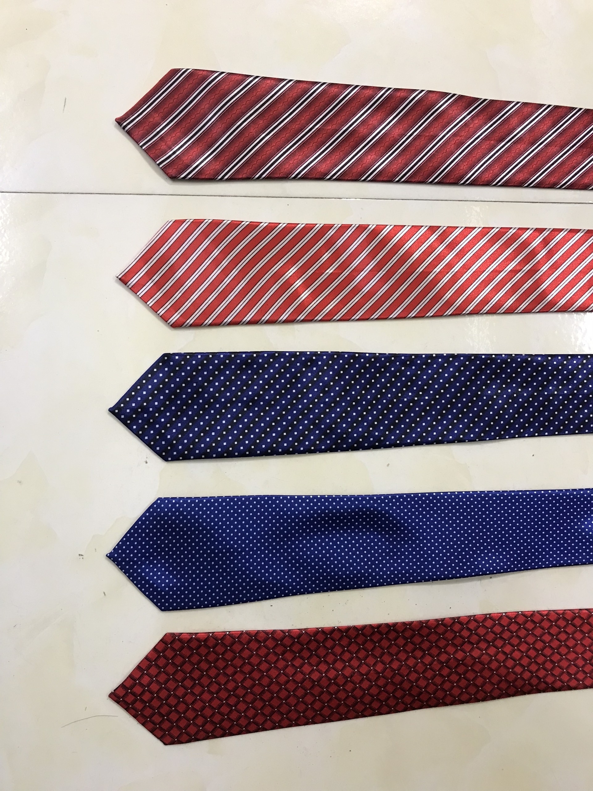 cà vạt lụa gấm cao cấp