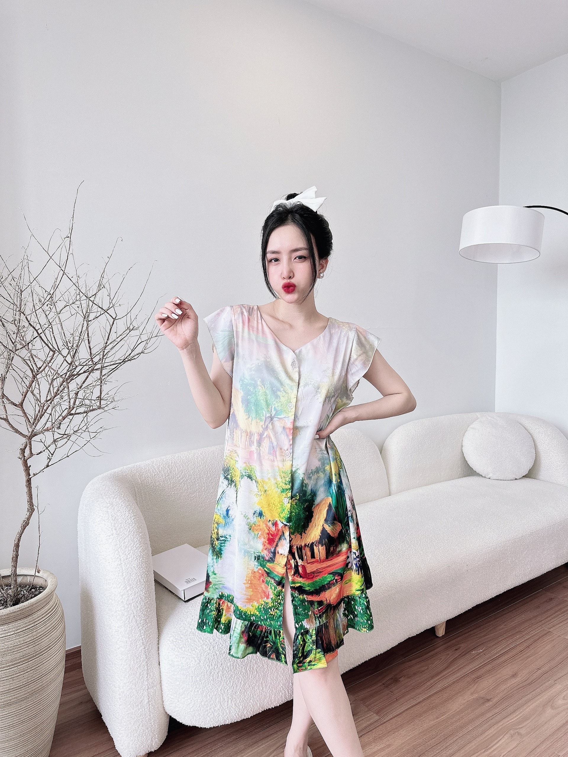 Đầm Lụa Bèo Vai Xinh Xắn