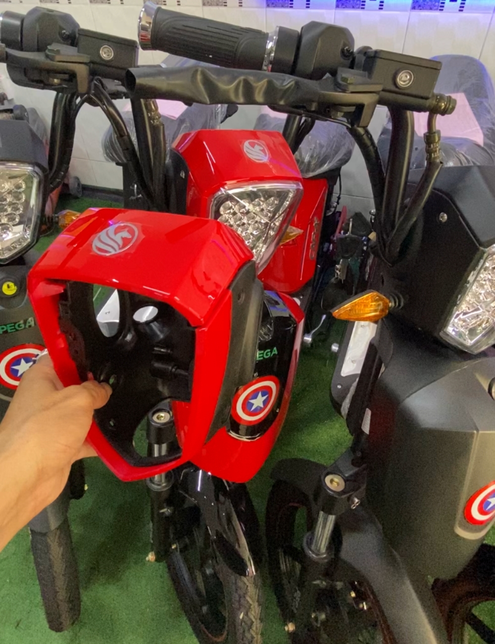 Original No logo plastic box cap a Pega electric bicycle Head Light